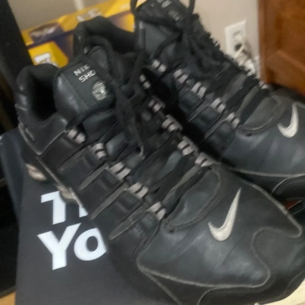 2011 Nike shox